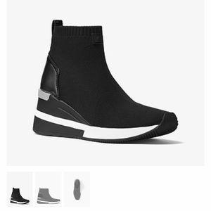 Michael kors skyler sock fit sneakers 9.5
